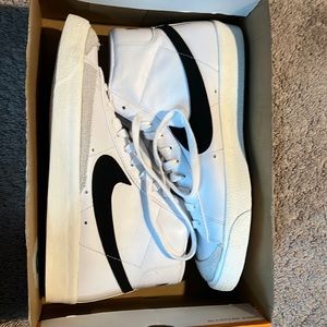 Nike Blazers Size 11 men’s never worn